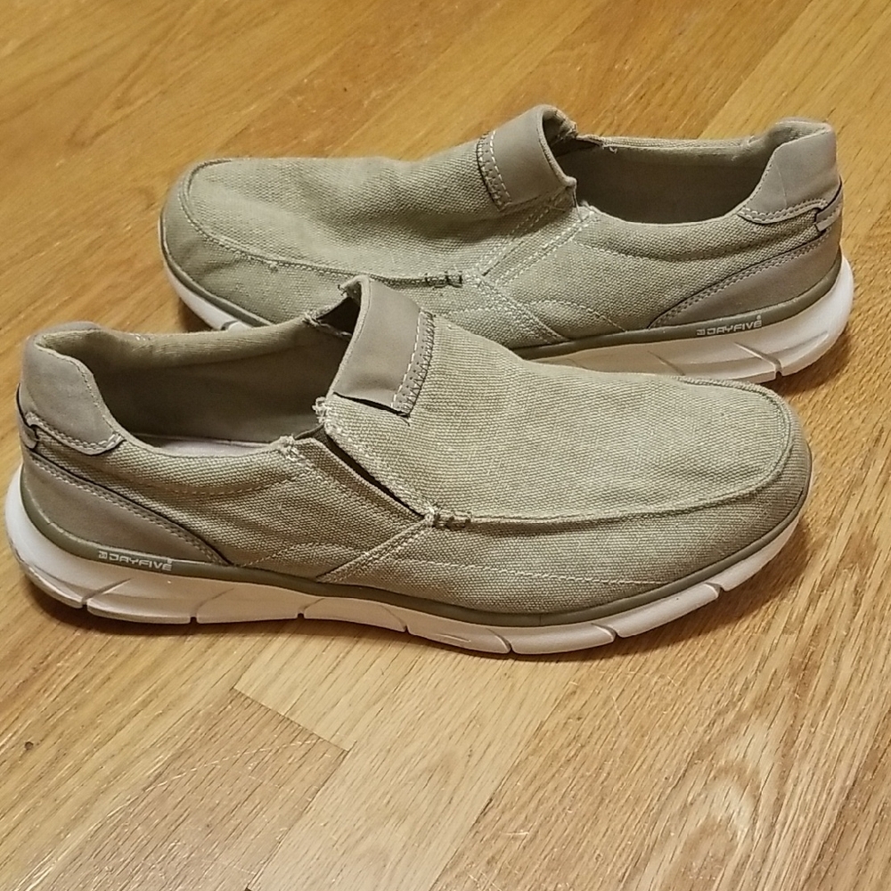 Day Five Men's Memory Foam Insole Casual Tan Comfy Canvas Slip-On Shoes Size 14